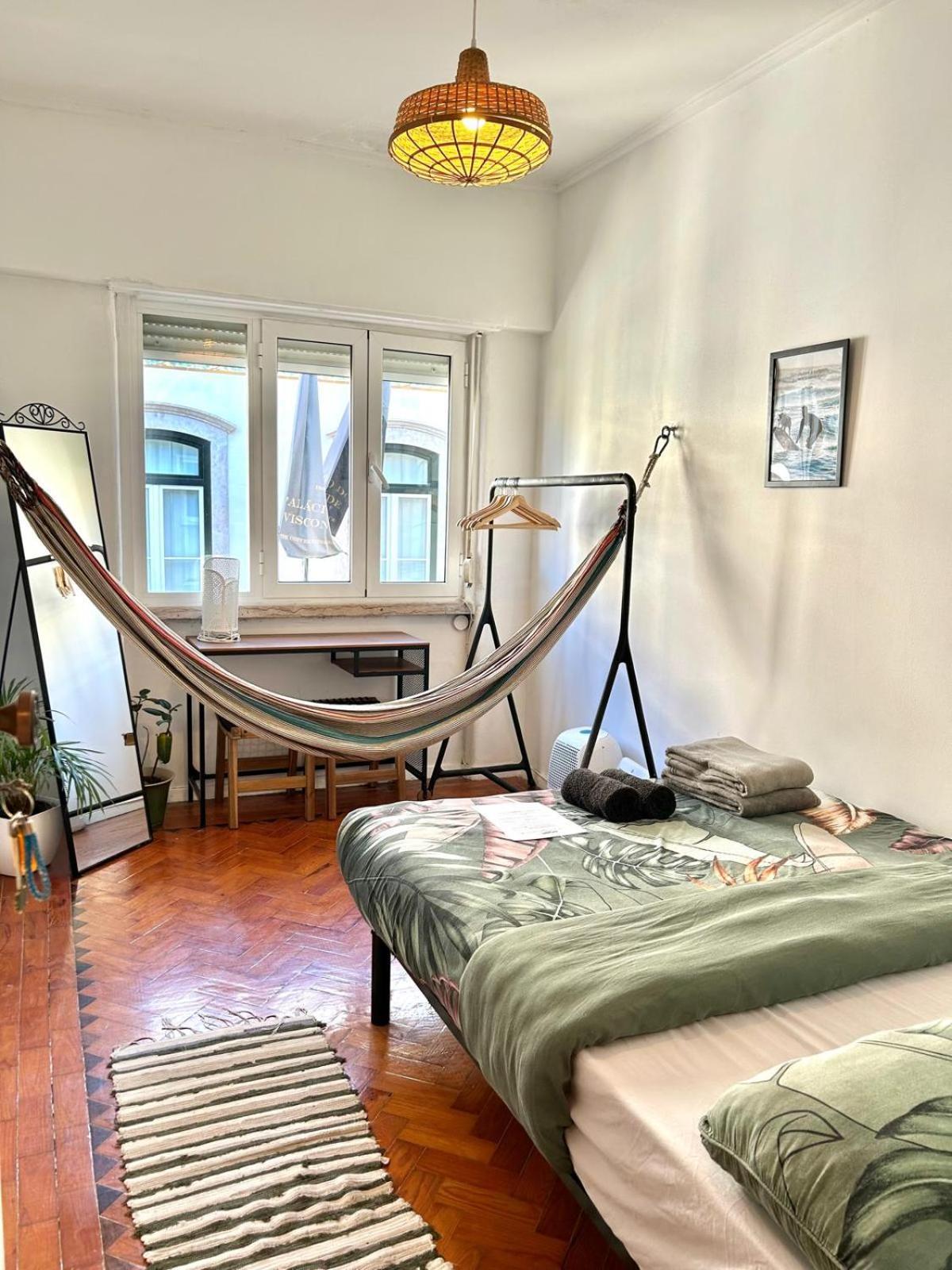Maria Shared Apartment In Central Lisboa Eksteriør billede